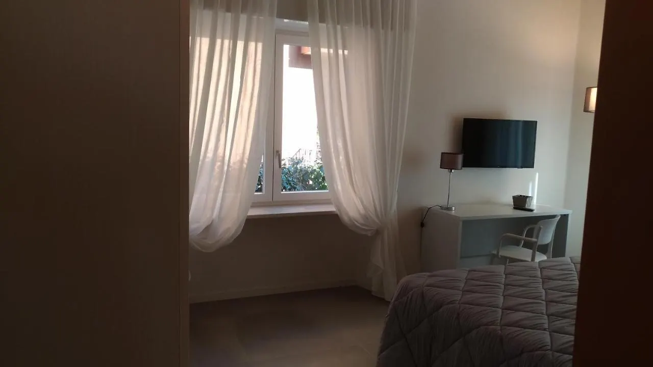 Hotel L.T. Borgo Trento Verona Affittacamere